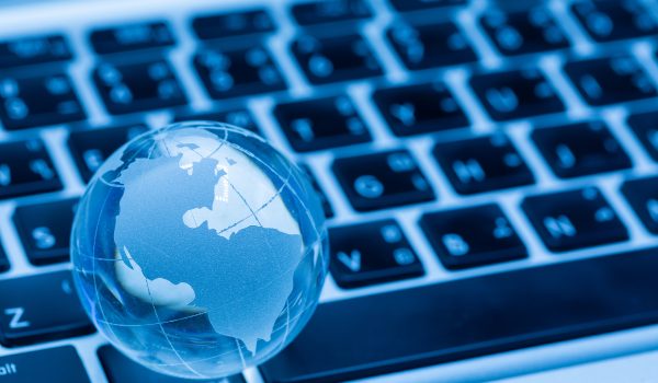 Navegadores con inteligencia artificial: cómo cambiarán el SEO y el marketing digital